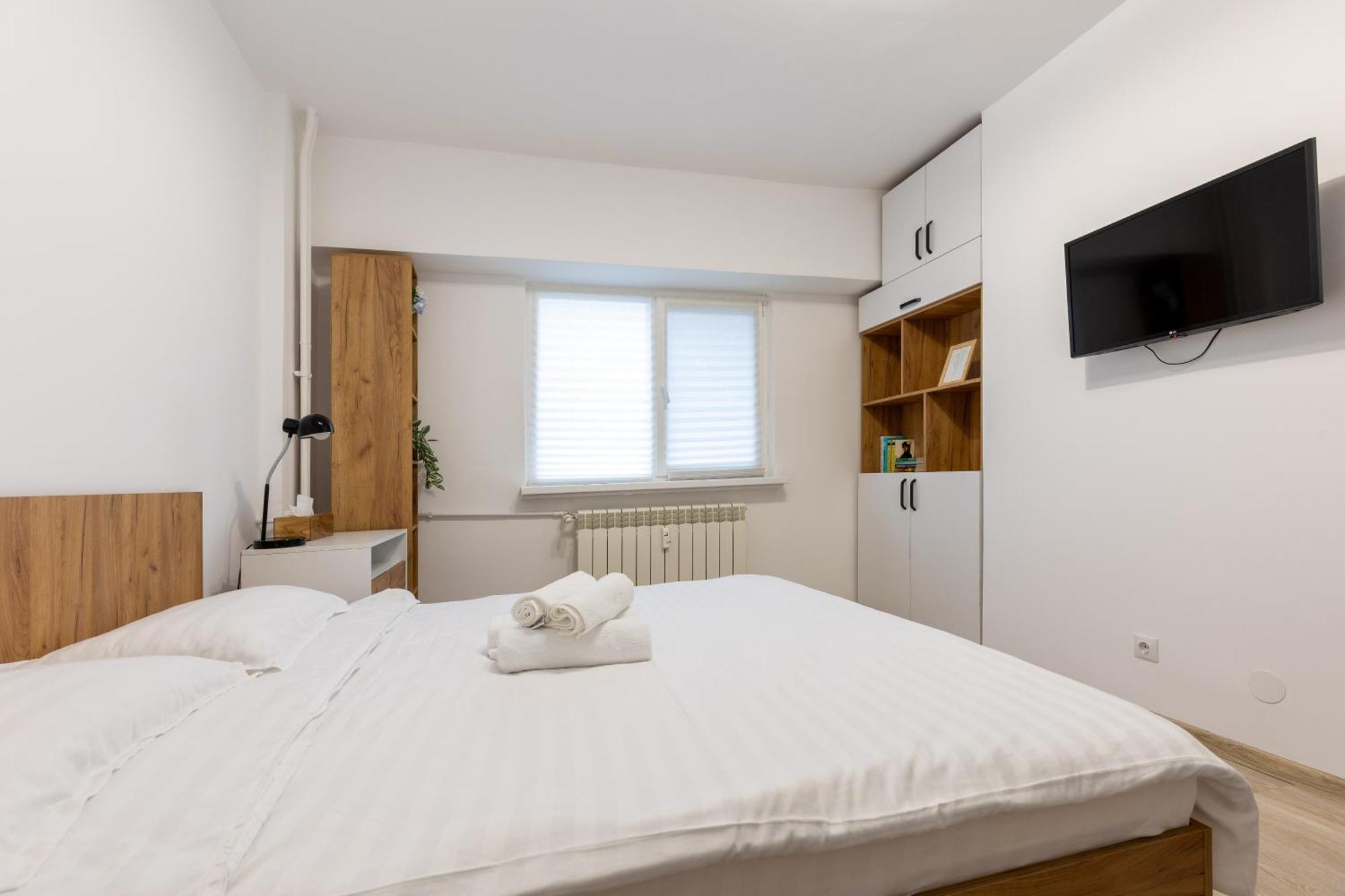 Minerva Studio Craiova Daire Dış mekan fotoğraf