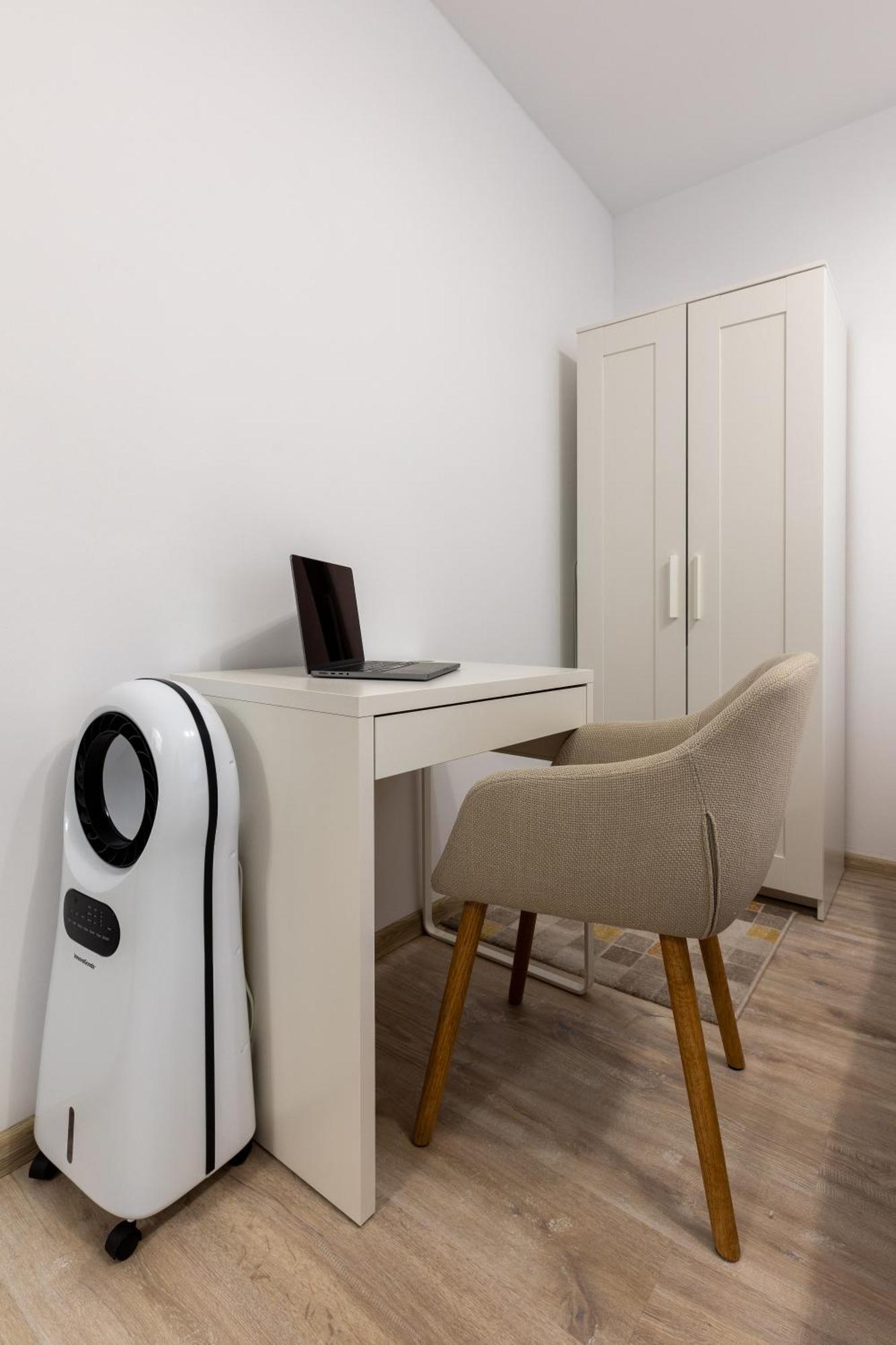 Minerva Studio Craiova Daire Dış mekan fotoğraf